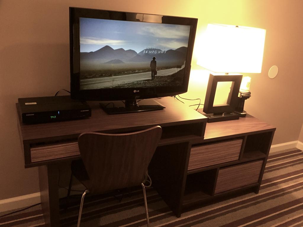 スーパー 8 バイ ウインダム アズベリー パーク アズベリー・パーク 部屋 写真